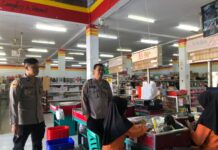 Semarak Kemerdekaan Menggema, Kapolsek Mandirancan AKP Atang Mulyana. SE Hadiri Pembukaan Karnaval HUT RI ke-81 di Kampus Yayasan Pembangunan Mandirancan