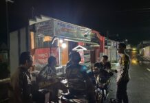 “Polsek Cibingbin Gelar Patroli Malam, Antisipasi C3 dan Gangguan Kamtibmas”