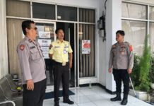 ‘Anggota Patroli Polsek Cibingbin Laksanakan Patroli Dialogis Antisipasi C3, Demi menjaga Kondusifitas diwilayah hukum Polsek Cibingbin’