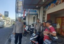 Polsek Kramatmulya Polres Kuningan Laksanakan patroli Siang antisipasi terjadinya Gangguan Kamtibmas dan tindak kriminalitas di Wilayah Hukum