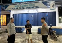 Tingkatkan Kewaspadaan Malam, Unit SPKT 2 Polsek Mandirancan Gelar KRYD dan Dialogis Bersama Warga Blok Kasab Desa Nanggela