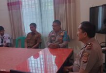 Menjaga Masa Depan Pelajar, Kapolsek Mandirancan Gelar Sambang Kamtibmas Cegah Kenakalan Remaja di SMPN 1 Mandirancan