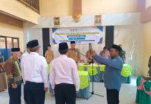 IPDA Lukman Hakim Hadiri Pelantikan Perangkat Desa dan Serah Terima Alih Jabatan Desa Rajawetan, Perkuat Sinergitas Polri dan Pemerintah Desa untuk Menjaga Situasi Kamtibmas