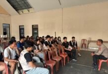 personil polsek cigugur patroli dialogis monitoring pemuda kelurahan cigugur , himbau jaga kamtibmas