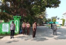 Anggota Polsek Ciawigebang Hadir Berikan Pengamanan Grand Launching Kampus IAI Al-Ikhlas Kuningan