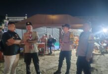 Anggota Reskrim Polsek Cidahu dan Bhabinkamtibmas Berikan Himbauan Saat Perkemahan Jumat Sabtu Minggu di Kecamatan Kalimanggis
