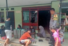 Bhabinkamtibmas Desa Ciawilor Pastikan Penyaluran MBG Berjalan Aman dan Tertib