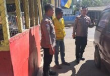 Mitra Kamtibmas, Polsek Cidahu Sambangi Penjaga Kendaraan