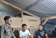 Anggota Reskrim dan Bhabinkamtibmas Polsek Cidahu Himbau Warga Waspadai Bahaya Keluar Malam