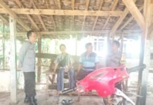 Ojek Pangkalan desa Cikeusik di datangi petugas Patroli Polsek Cidahu