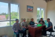 Cegah Karhutla, Bhabinkamtibmas Koordinasi dengan Aparatur Pemerintah Desa Ciawilor