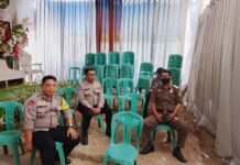 Berikan Rasa Aman, Bhabinkamtibmas Polsek Ciawigebang Bersama Pol PP Amankan Hajatan di Desa Pamijahan