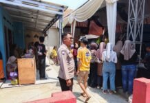 Ciptakan Situasi Kondusif, Bhabinkamtibmas Polsek Ciawigebang Amankan Hiburan Hajatan Warga Desa Pamijahan
