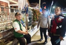 Patroli Malam Polsek Ciwaru, Polisi Sambangi Warga dan Jaga Kondusivitas Kamtibmas