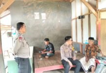Patroli Polsek Cidahu jalin silaturahmi dengan tokoh masyarakat Desa Cipancur