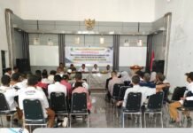 Bhabinkamtibmas Desa Kapandayan Hadiri Musrenbangdes, Bahas RKP Desa 2027 dan Usulan RKP 2028