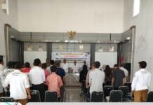 Bhabinkamtibmas Desa Kapandayan Hadiri Musrenbangdes RKP Desa Tahun 2027