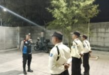 Bhabinkamtibmas Desa Sidaraja Berikan Pembinaan kepada Satpam Gudang Wings