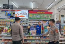 Jaga Stabilitas Keamanan, Polsek Cidahu Gencar Patroli Sambang ke Pusat Perbelanjaan