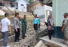 Wabup Kuningan Tinjau Kondisi Jalan Rusak, Inisiatif Bantu Perbaikan Infrastruktur Warga