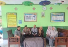 PS. Panit 2 Samapta Polsek Ciawigebang Jalin Silaturahmi Kamtibmas dengan Guru SMP Negeri 4 Ciawigebang