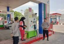 POLSEK LURAGUNG MELAKSANAKAN PATROLI MEMBERIKAN HIMBAUAN AGAR TETAP JAGA KEAMANAN