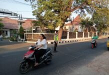 Polsek Luragung Tingkatkan Pengamanan Pagi Hari di Sekitar Sekolah