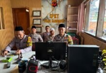 Meneladani Akhlak Mulia: Jajaran Polsek Mandirancan Ikuti Zoom Maulid Nabi Muhammad SAW dengan Penuh Khidmat