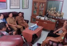 Perisai Keamanan Wilayah: Kapolsek Mandirancan AKP Atang Mulyana. SE Kunjungi Forkopimcam dan Sektor Pendidikan