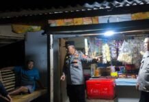 “Polsek Cibingbin Gelar Patroli Malam, Antisipasi C3 dan Gangguan Kamtibmas”