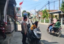 ‘Anggota Patroli Polsek Cibingbin Laksanakan Patroli Dialogis Antisipasi C3, Demi menjaga Kondusifitas diwilayah hukum Polsek Cibingbin’