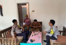 Dalam rangka meningkatkan sinergi dan kewaspadaan terhadap keamanan hutan (Kamhut) dan potensi kebakaran hutan dan lahan (karhutla), Perum Perhutani melalui Kesatuan Pemangkuan Hutan (KPH) Kuningan, khususnya KRPH Citenjo, melaksanakan kegiatan komunikasi sosial (komsos) bersama Anggota polsek Cibingbin