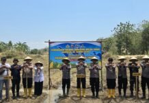 Dukung Swasembada Pangan Nasional, Polres Kuningan Gelar Penanaman Jagung Serentak di Desa Cieurih
