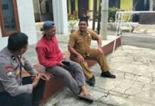 SEMANGAT SIANG POLSEK KADUGEDE LAKSANAKAN PATROLI SAMBANG DESA