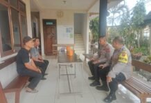 Bhabinkamtibmas polsek cigugur patroli dialogis monitoring gereja boromeus, sosialisasi call centre polri