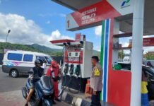 ANTISIPASI GANGGUAN KAMTIBMAS, PATROLI POLSEK KADUGEDE HADIR DI TENGAH MASYARAKAT