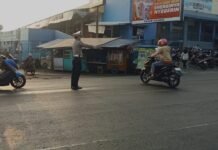 Polsek Cilimus Intensifkan PH Pagi, Berikan Pelayanan Lalu Lintas kepada Masyarakat