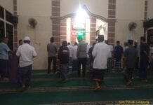 DENGAN PELAKSANAAN SUBUH KELILING JALIN SILATURAHMI KAMTIBMAS DENGAN MASYARAKAT