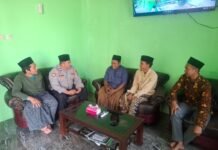 PS. Panit 2 Samapta Polsek Ciawigebang Jalin Silaturahmi Kamtibmas dengan Para Ustadz Ponpes Nurul Ilmi Desa Ciomas