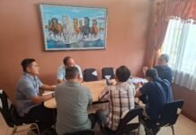 Tingkatkan Profesionalisme, Anggota Polsek Cidahu Ikuti Rapat Penanganan Perkara di Polres Kuningan