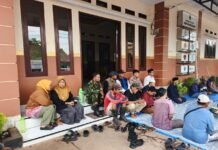 Perkuat Sinergitas, Patroli Polsek Cidahu Bersama Koramil Cidahu Sambang ke Pemdes Partawangunan