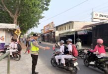 Polsek Luragung Tingkatkan Pengamanan Pagi Hari di Sekitar Sekolah