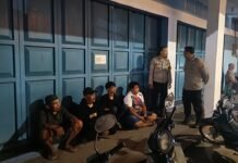 Patroli Malam KRYD Polsek Pancalang Sambangi Warga Desa Pancalang, Antisipasi C3 dan Sampaikan Imbauan Kamtibmas untuk Jaga Kondusivitas