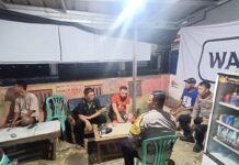 Cegah Aksi Kriminalitas di Jam Rawan, anggota Polsek Pancalang Tingkatkan Patroli Dialogis dan Ajak Warga Rajawetan Bersama Jaga Keamanan Lingkungan