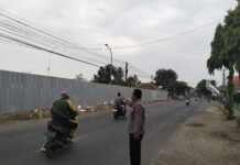 Antisipasi Kelancaran Lalu Lintas Pagi, Anggota Polsek Cidahu Melaksanakan PH Pagi Pengaturan Lalu Lintas