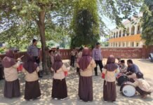 Ipda Lukman Hakim Sambangi SDN Silebu, Sampaikan Pembinaan kepada Pelajar dalam Upaya Mewujudkan Lingkungan Sekolah yang Aman dan Kondusif
