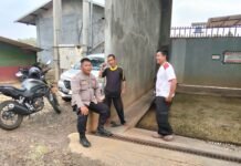 POLSEK LURAGUNG MELAKSANAKAN PATROLI MEMBERIKAN HIMBAUAN AGAR TETAP JAGA KEAMANAN