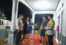 Kapolsek Pancalang Ipda Lukman Hakim Pimpin Patroli Dini Hari di Desa Pancalang, Antisipasi C3 dan Gangguan Kamtibmas Serta Pantau Situasi Perbatasan Antar Kabupaten