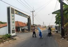 Kapolsek Pancalang Pimpin PH Pagi dan Pengaturan Lalu Lintas di Tiga Titik Sekolah, Wujudkan Kamseltibcarlantas yang Aman