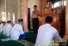 Kapolsek Pancalang Laksanakan Shalat Jumat Keliling di Masjid Al-Karomah Desa Mekarjaya, Sampaikan Imbauan Kamtibmas dan Ajak Warga Bersama Jaga Keamanan